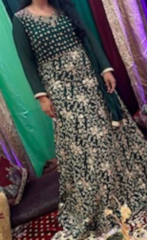 Lehenga / saree / indiase jurk maat L  XL, Kleding | Dames, Gelegenheidskleding, Ophalen of Verzenden, Zo goed als nieuw, Maat 46/48 (XL) of groter