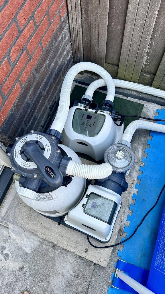Filterpomp (glas/zand) en Zoutwatersysteem - compleet+alles, Tuin en Terras, Zwembad-toebehoren, Ophalen, Zo goed als nieuw, Zwembadpomp