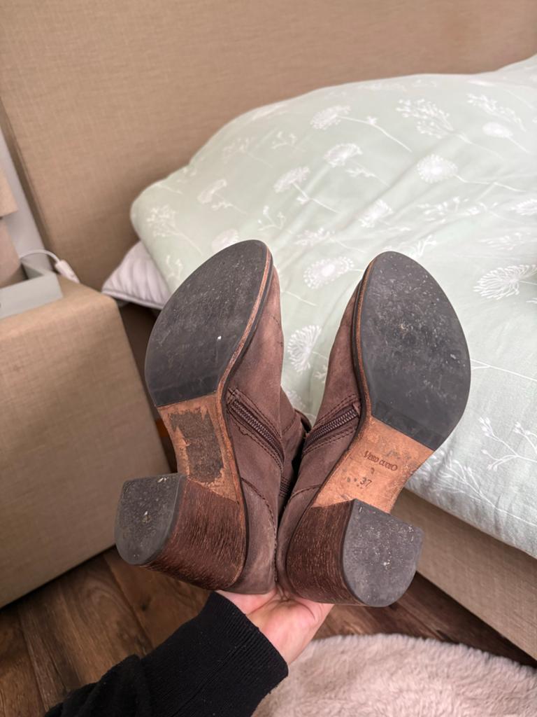 Bruine leren laarzen maat 37, Kleding | Dames, Schoenen, Ophalen of Verzenden, Gedragen, Bruin, Lage of Enkellaarzen