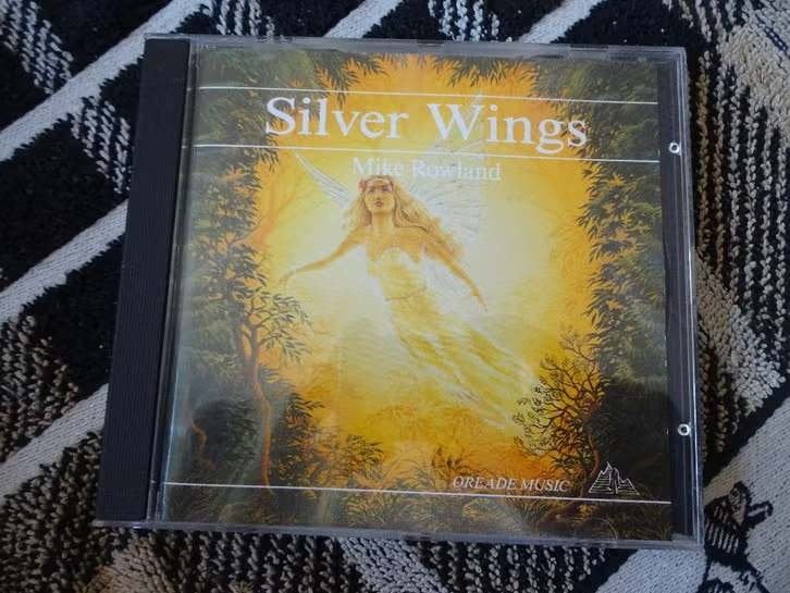 CD Mike Rowland - Silver Wings OR 2810 Ambient Pop, Pop, Ophalen of Verzenden, Zo goed als nieuw, Album