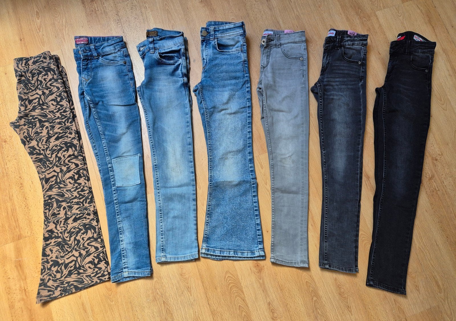 7 broeken maat 128, Broek, Meisje, Vingino H&M, Ophalen of Verzenden