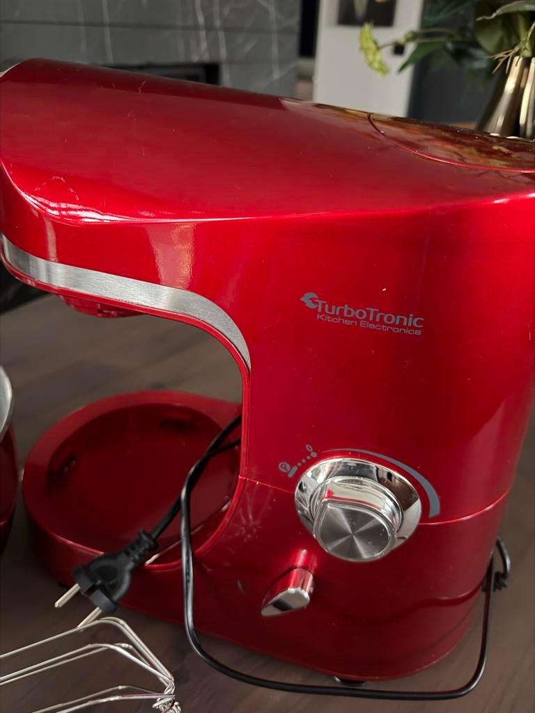 Rode TurboTronic Keukenmixer, Witgoed en Apparatuur, 4 liter of meer, Ophalen, Zo goed als nieuw, 3 snelheden of meer
