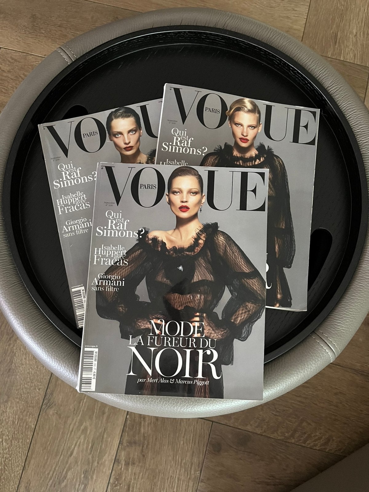 Vogue Paris 2012 Kate Moss Lara Stone Dara, Verzamelen, Ophalen of Verzenden, 1980 tot heden, Tijdschrift