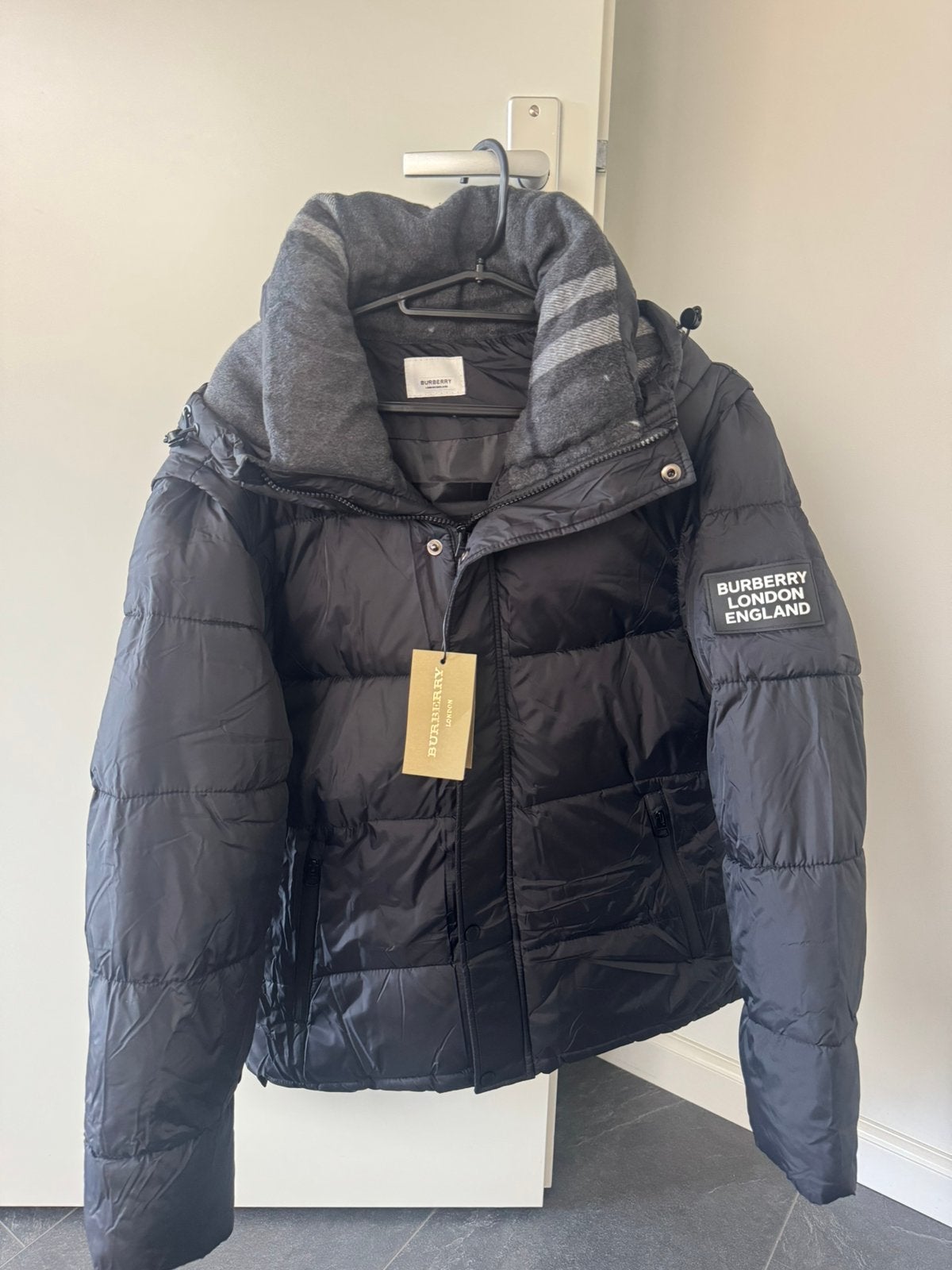 Burberry Jas & Bodywarmer, Ophalen of Verzenden, Nieuw, Maat 56/58 (XL), Zwart
