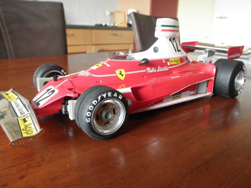 Foto 9 van Formule 1 cars schaal 1:12