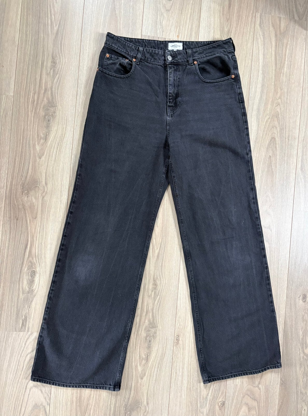 Wijde Globalfunk Denmark jeans - maat XL, Kleding | Dames, Ophalen of Verzenden, Zo goed als nieuw, Zwart, W33 - W36 (confectie 42/44)