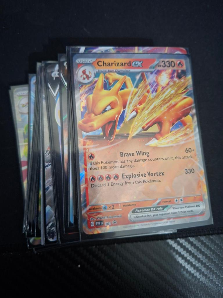 Pokémon Kaarten Collectie - Charizard EX & Meer, Ophalen of Verzenden, Zo goed als nieuw, Meerdere kaarten