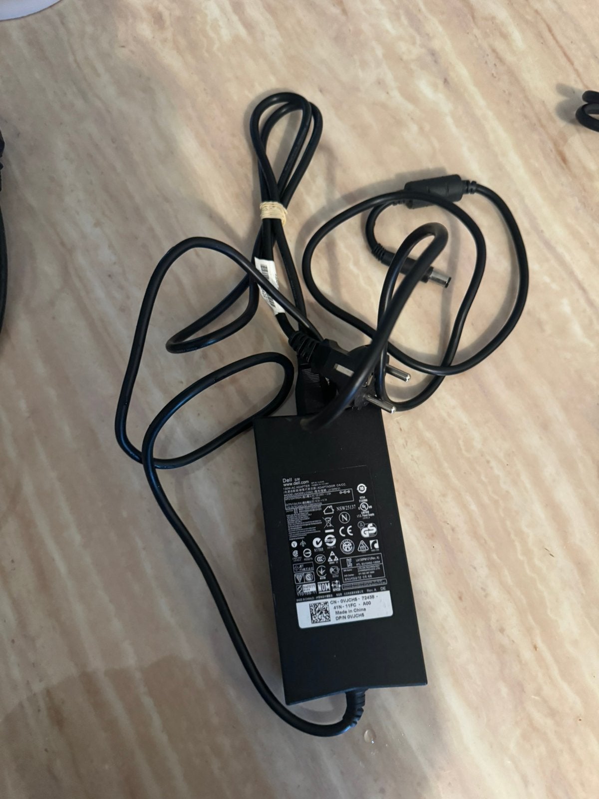 Dell Oplader Adapter voor Laptop - Gebruikt, Computers en Software, Laptop-opladers, Ophalen of Verzenden, Gebruikt