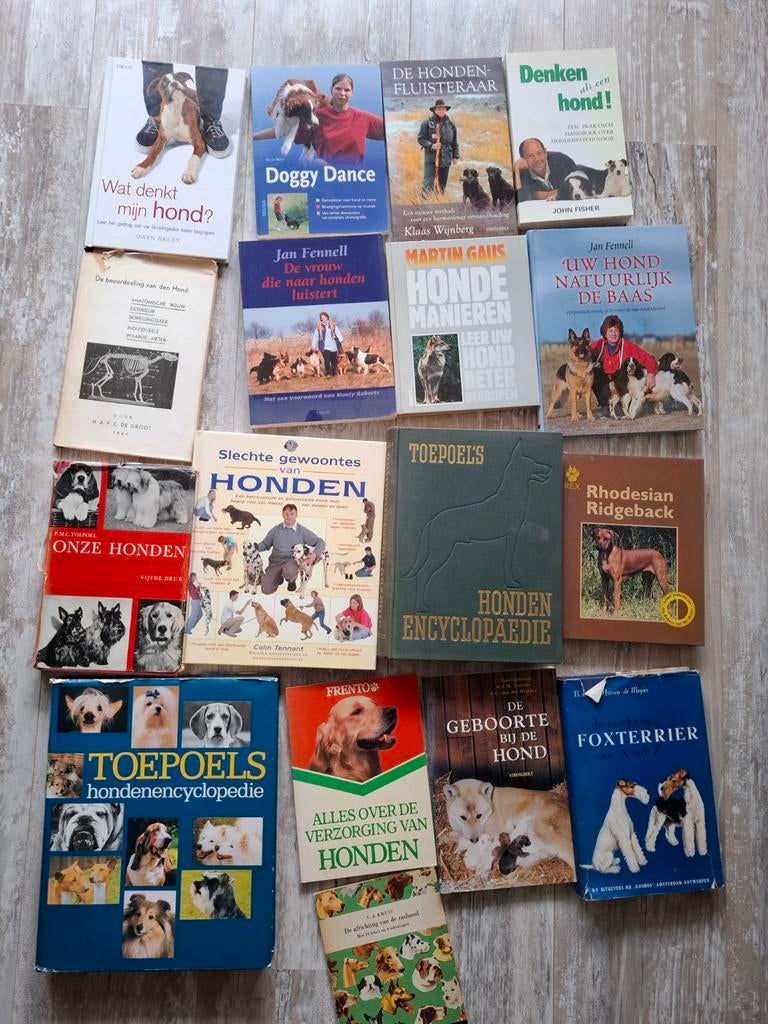 Diverse hondenboeken, Ophalen of Verzenden, Zo goed als nieuw, School, Studie en Wetenschap