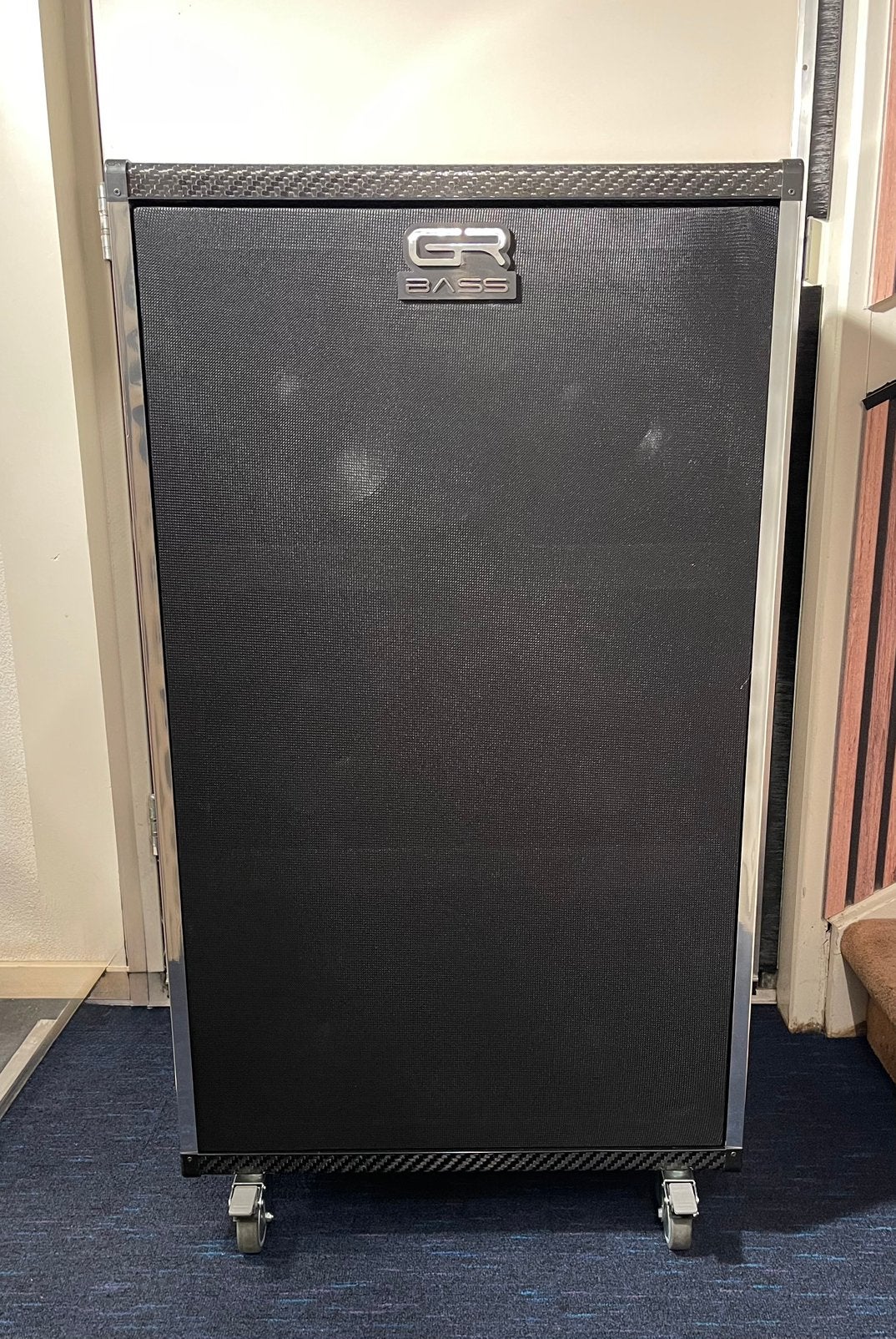 GR Bass AT610+ bass cabinet, Ophalen, Zo goed als nieuw, 100 watt of meer