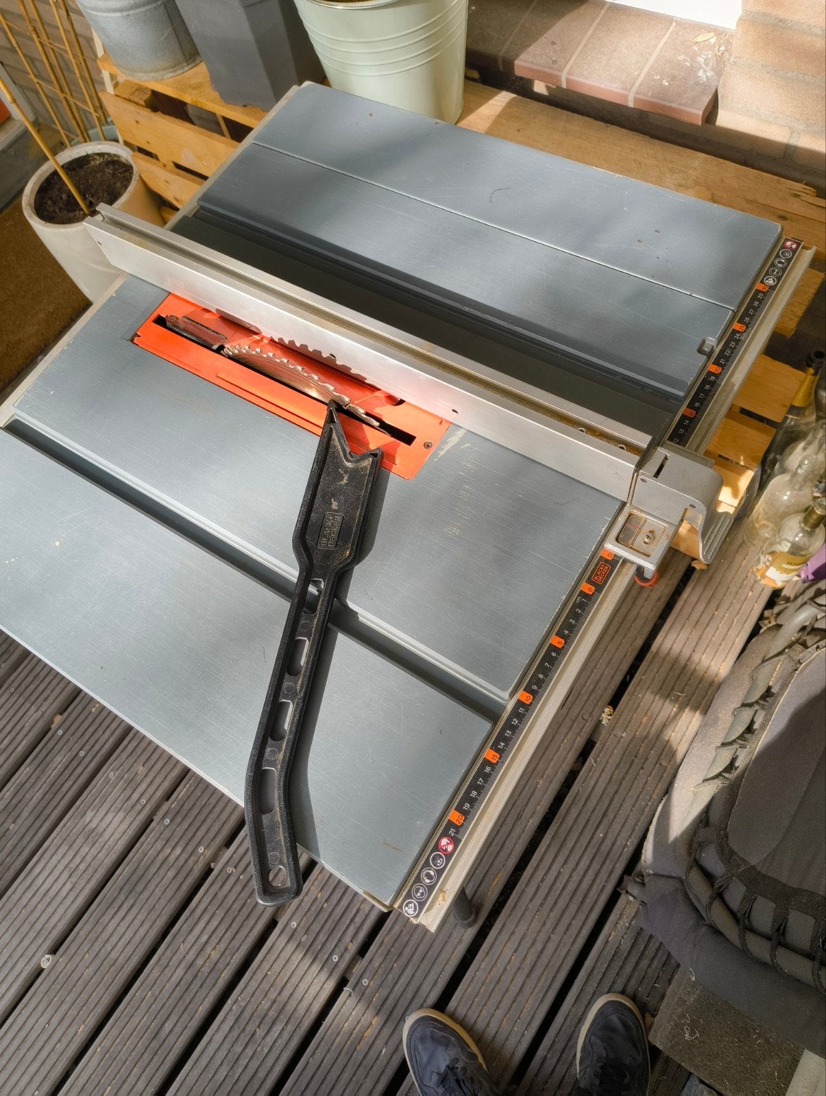 Foto 5 van Black en Decker BES720 Zaagtafel