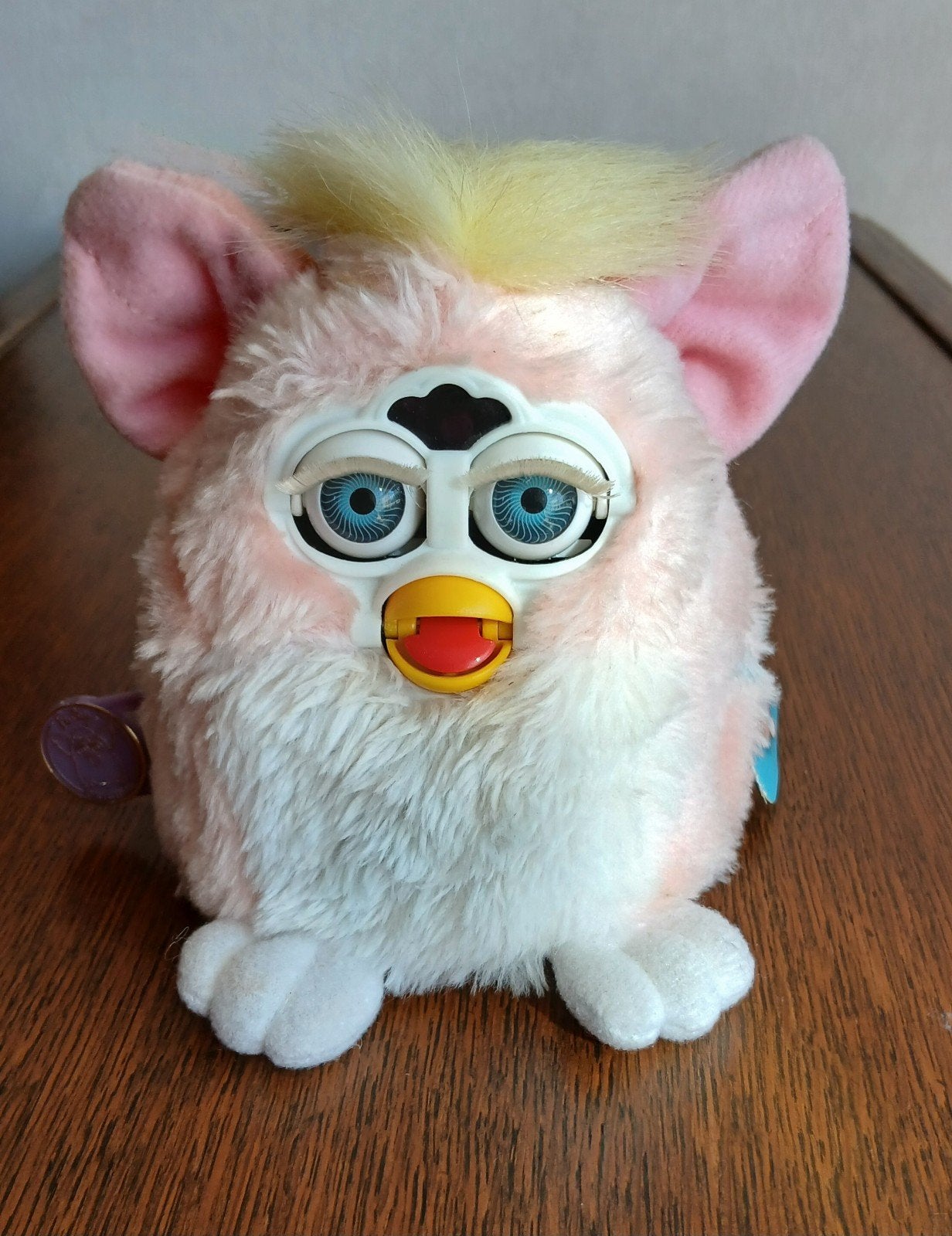 Baby Furby Tiger Electronics Rose/ Geel /Wit 1999, Verzamelen, Speelgoed, Ophalen of Verzenden, Zo goed als nieuw