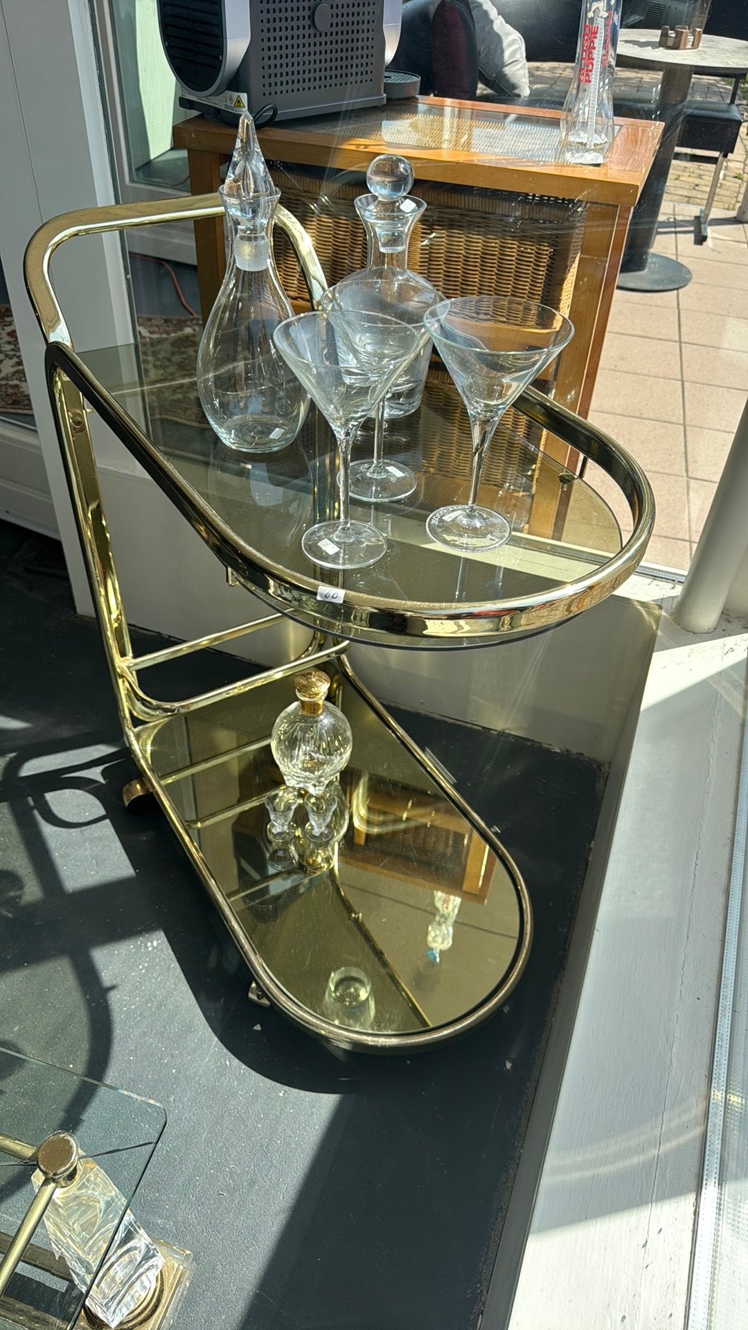 Servies tafel/kar, Ophalen, Zo goed als nieuw