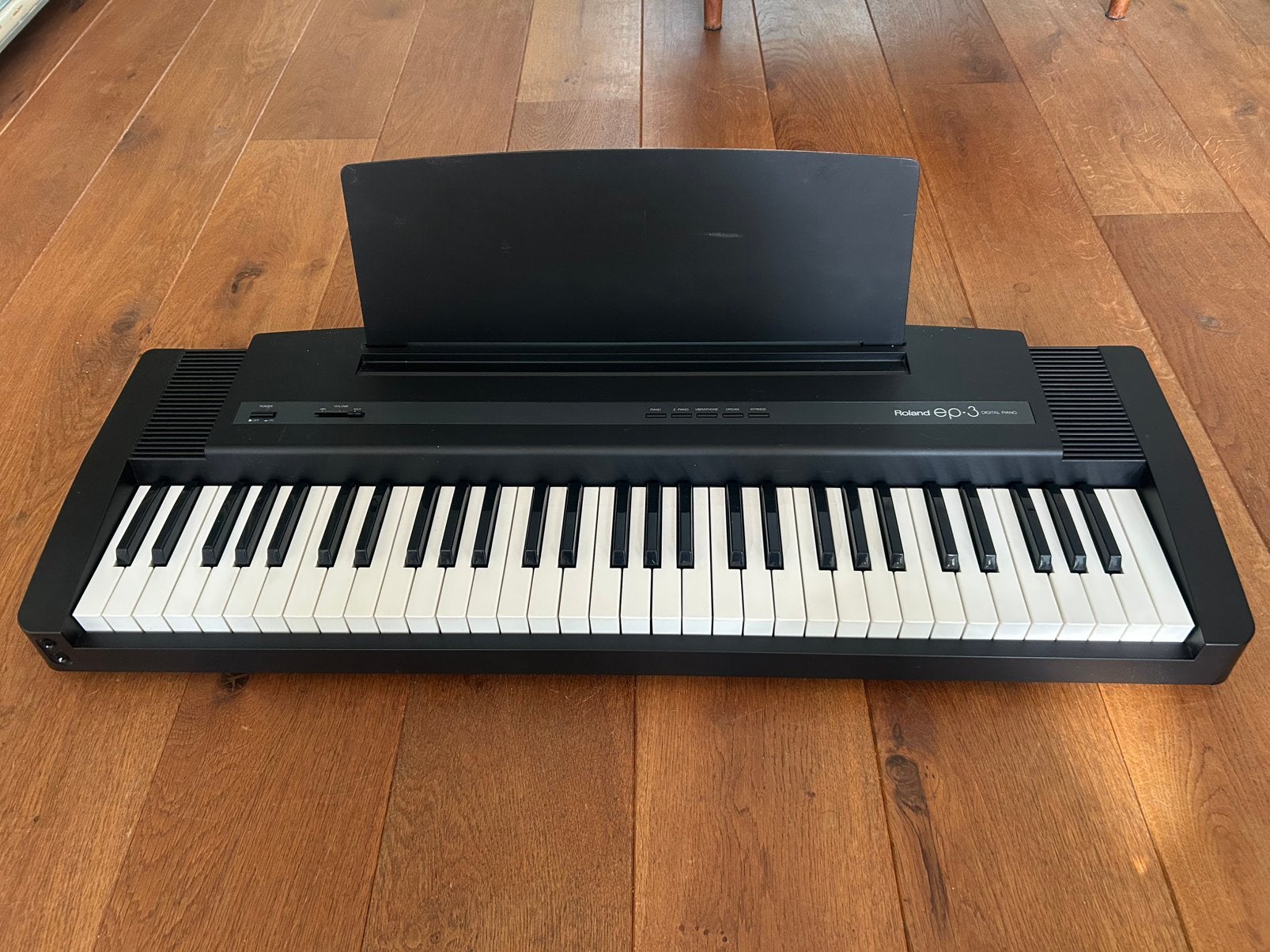 Roland EP-3, Ophalen, Roland, Midi-aansluiting, 61 toetsen