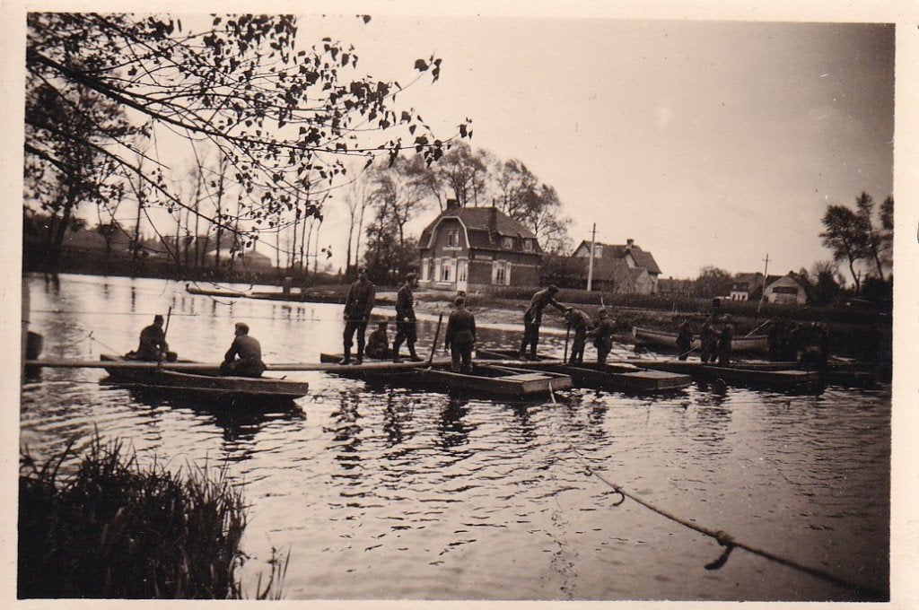 Zeldzame WOII Foto 1941 – Duitse Genietroepen Baarle België, Foto, Ophalen of Verzenden, Zo goed als nieuw, Voor 1940
