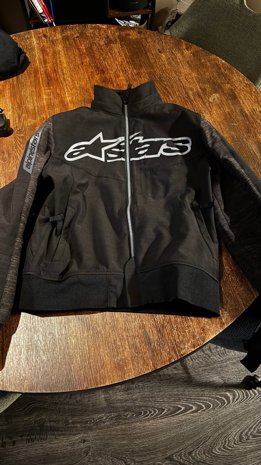 Alpinestars RHOD Windstopper Jas - Maat M, Motoren, Kleding | Motorkleding, Ophalen, Tweedehands, Heren, Jas | textiel