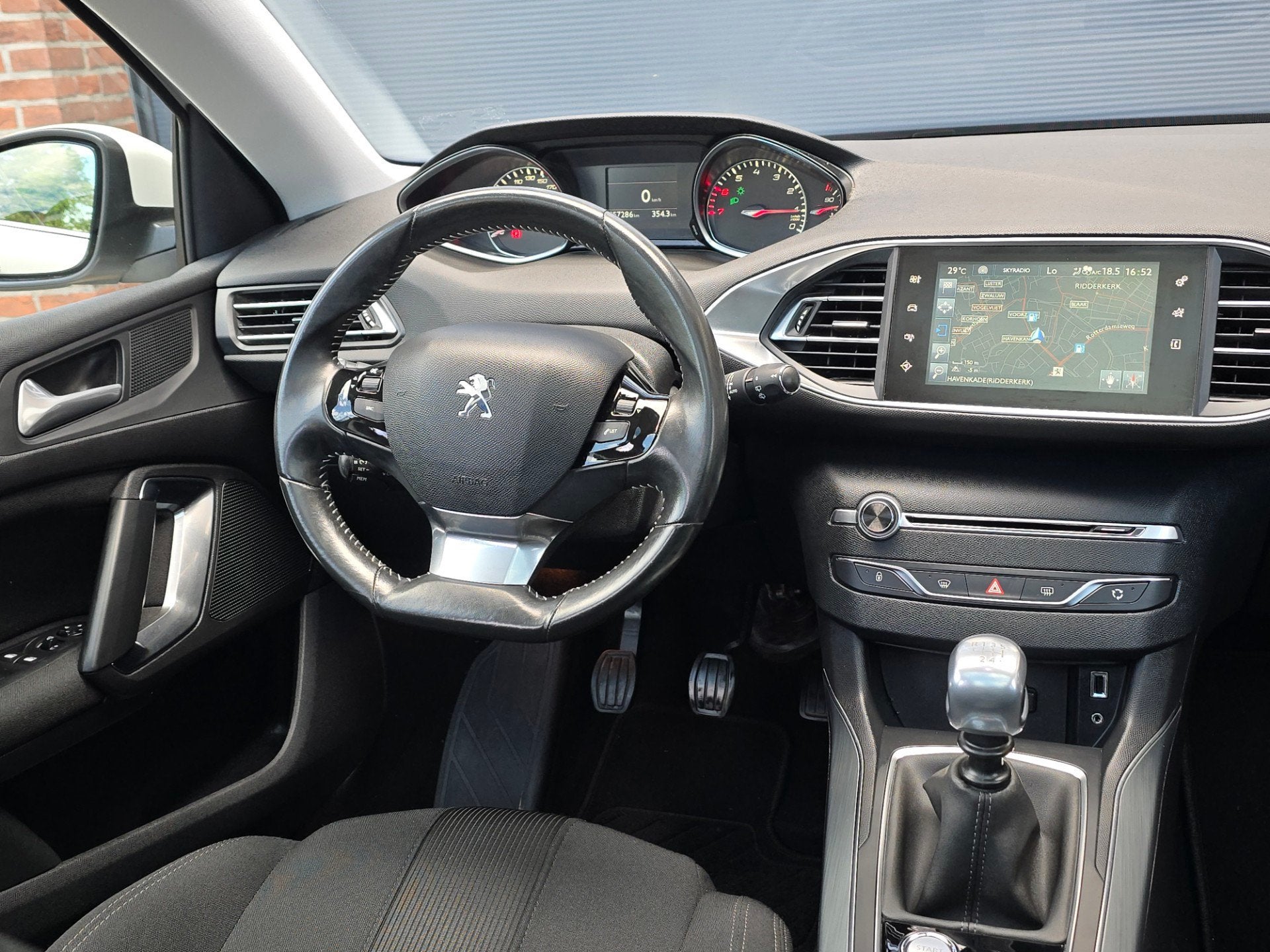 Peugeot 308 1.2 PureTech Allure Led |Pano |Camera, Auto's, Euro 6, Origineel Nederlands, Bedrijf, Handgeschakeld