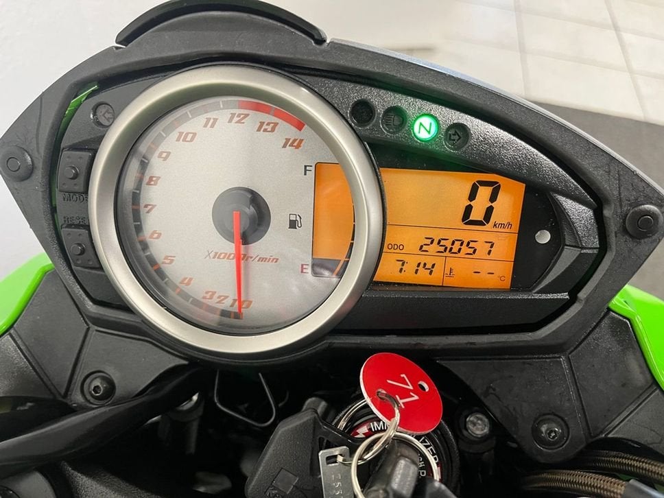 ⭐️⭐Super mooie Kawasaki Z 750 Z750 (bj 2012)⭐️⭐, Motoren, 2 cilinders, Motorrijbewijs A, Bedrijf, Onbekend