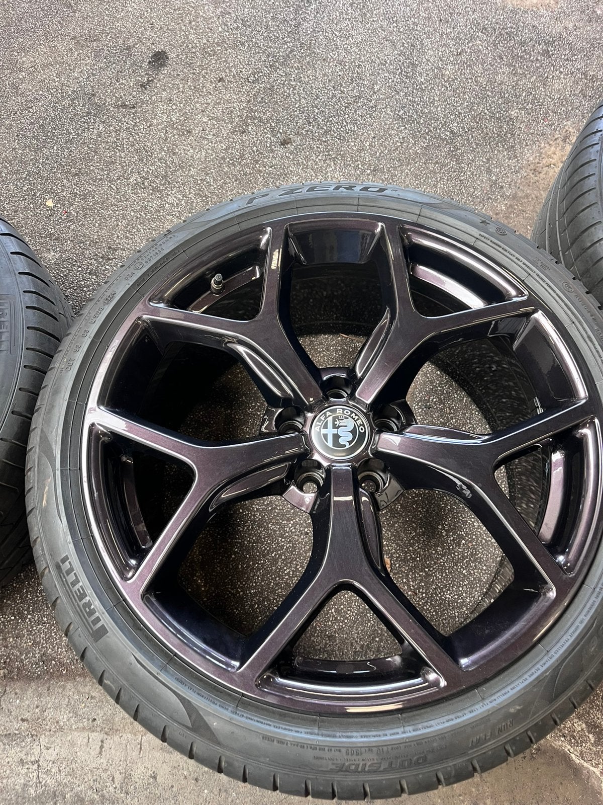 Giulia veloce  breedteset klaar voor montage, Auto-onderdelen, 255 mm, Nieuw, Band(en), Personenwagen