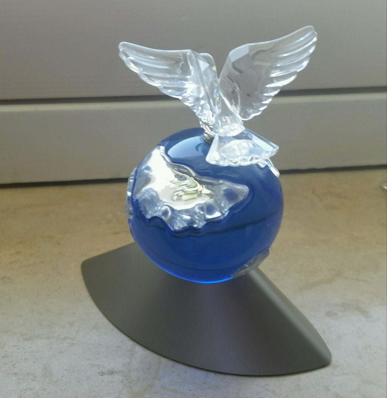 Swarovski Planet Jubileum editie 2000, Verzamelen, Ophalen of Verzenden, Nieuw, Figuurtje
