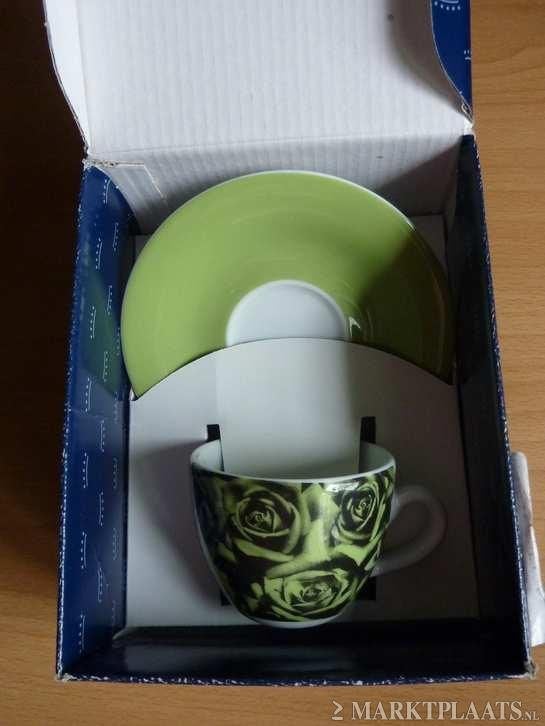 Espresso kop en schotel - merk Kahla - porselein, Huis en Inrichting, Keuken | Servies, Verzenden, Nieuw, Overige stijlen, Kop(pen) en/of Schotel(s)