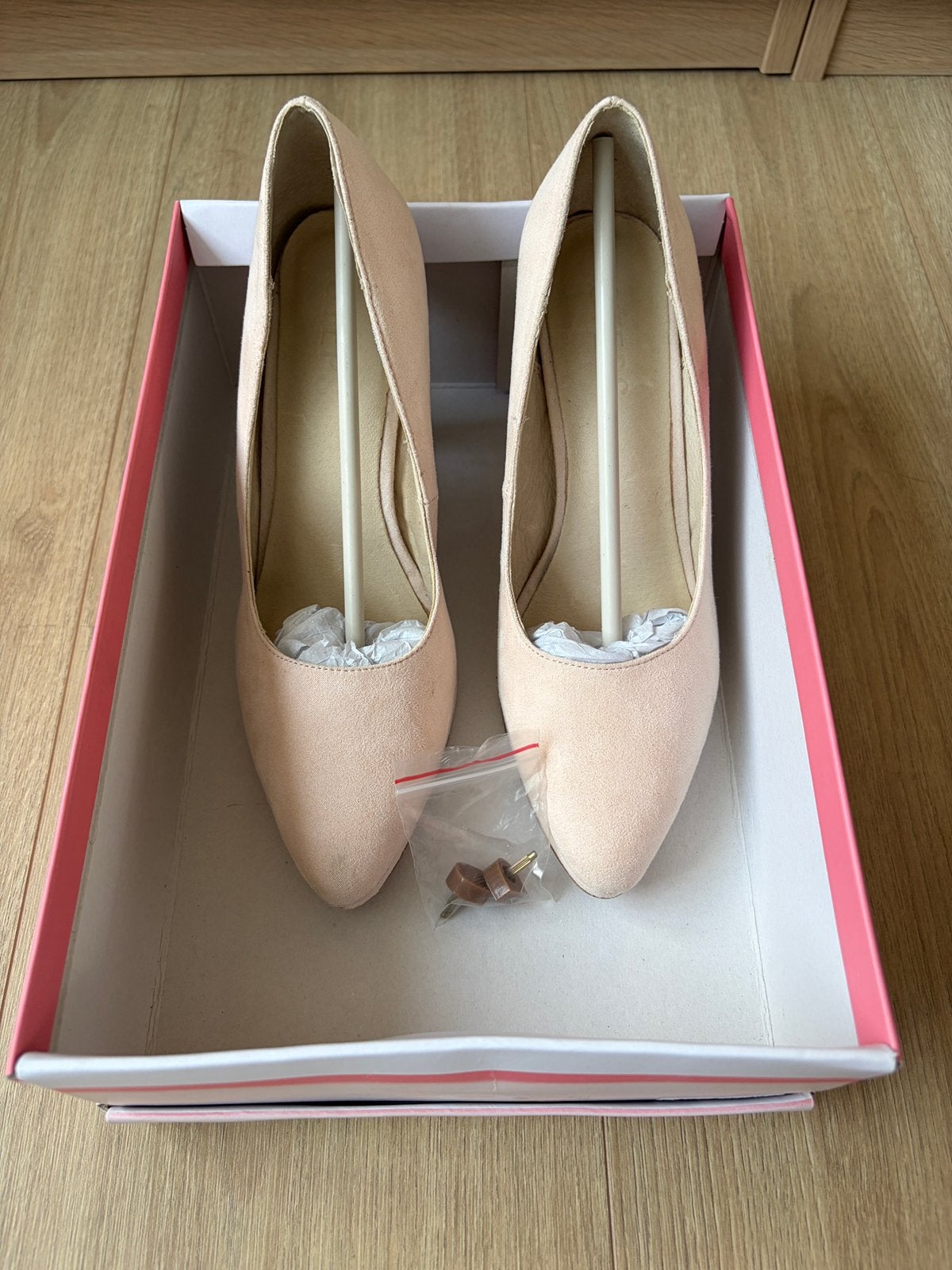 Lichtroze hakken van Steps, Pumps, Ophalen of Verzenden, Zo goed als nieuw, Roze