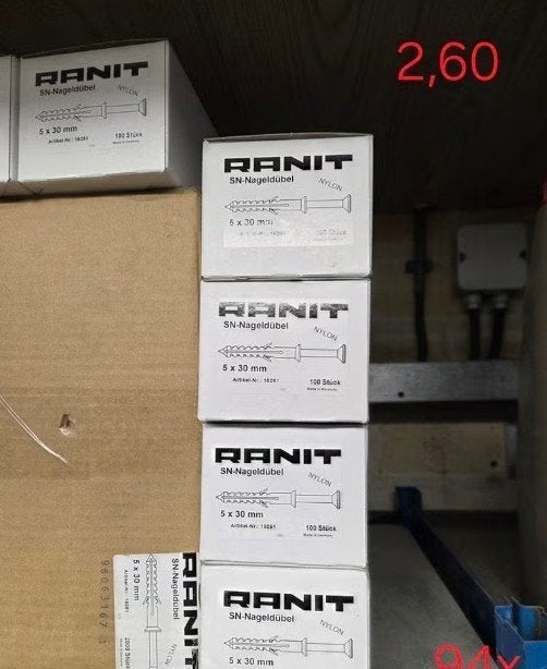 Diverse dozen slagpluggen vanaf 2,60 euro per doos., Ophalen of Verzenden, Nieuw