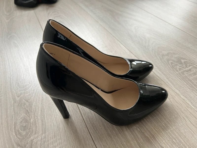 Zwarte chique hakken, Pumps, Zwart, Ophalen of Verzenden, Zo goed als nieuw