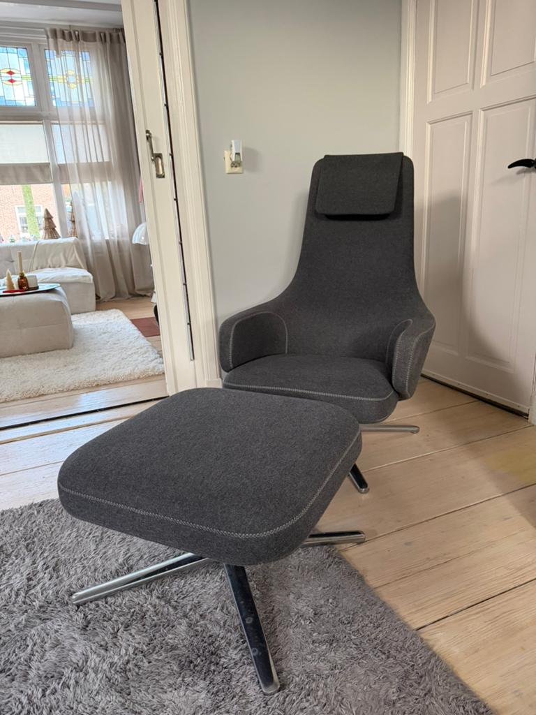 Vitra Repos inclusief ottoman, Huis en Inrichting, Fauteuils, Ophalen, Zo goed als nieuw, 75 tot 100 cm