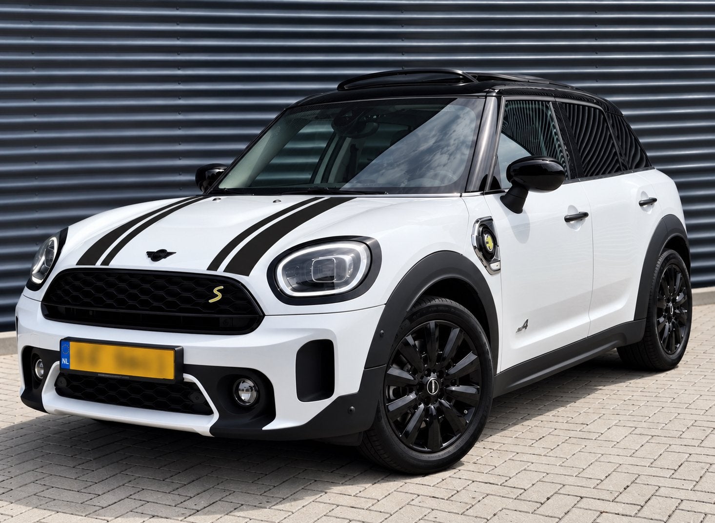 Mini Countryman Plug-in Hybrid E All4 Aut., Auto's, Automaat, Dealer onderhouden, 125 pk, Zwart