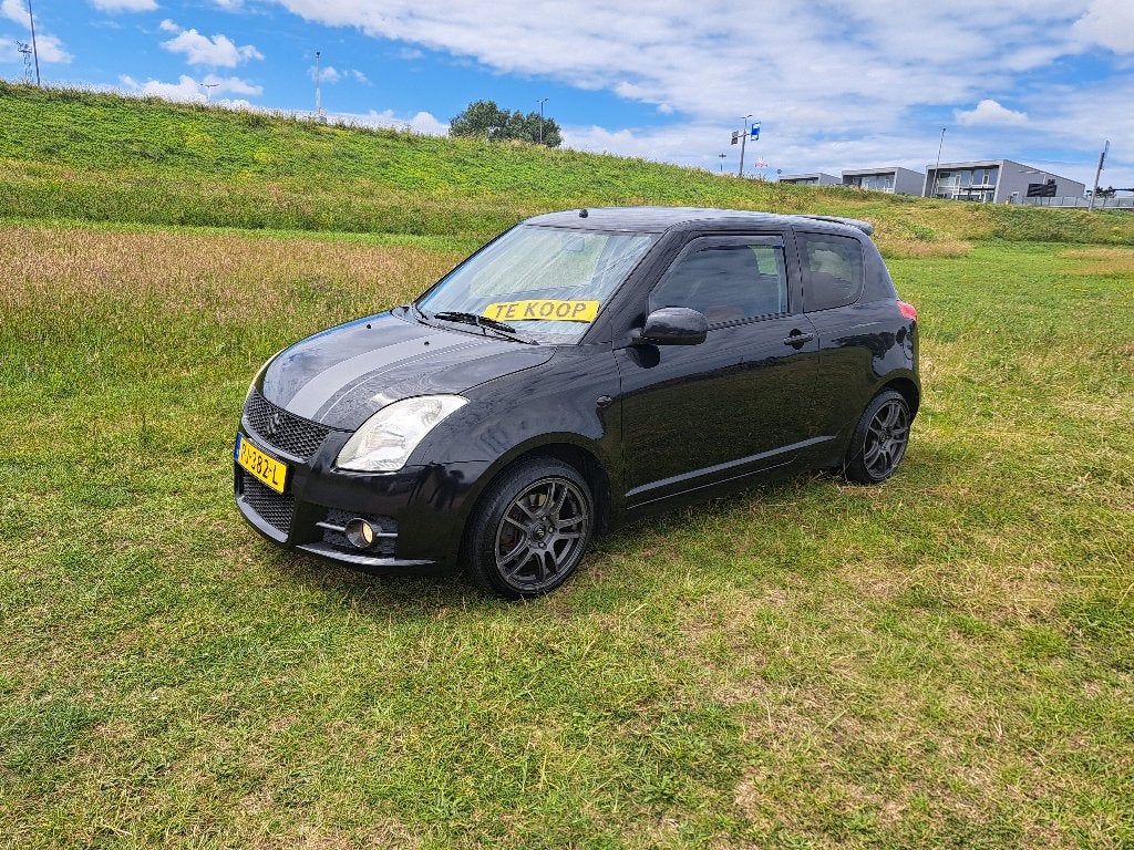 Suzuki Swift 1.6 3D Sport 2008 Zwart, Auto's, Voorwielaandrijving, 1005 kg, 40 €/maand, Zwart