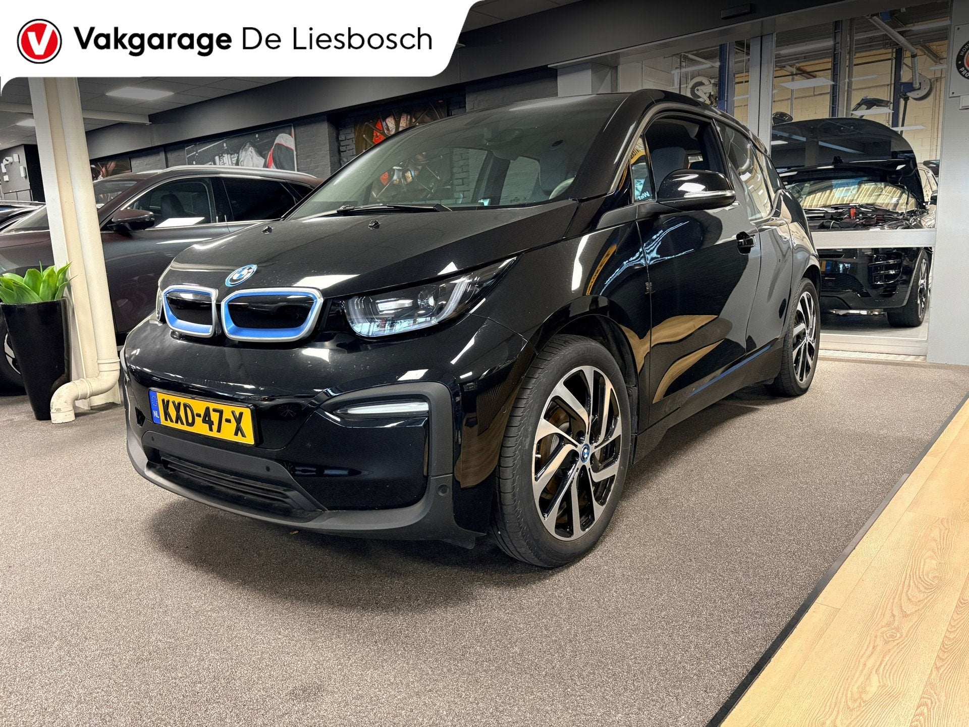 BMW I3 S 120Ah 42 kWh, Auto's, Automaat, Gebruikt, Beige, Zwart