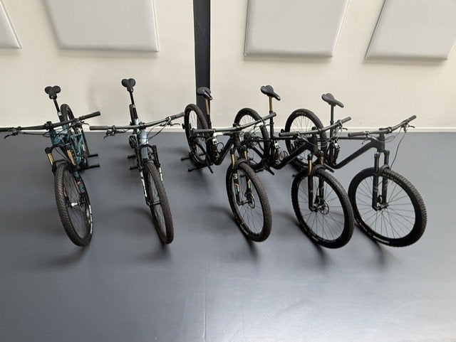 Pivot Mach 4 SL teamfietsen MTB Mountainbike uitverkoop, Fully, Zo goed als nieuw, Schijfrem, Ophalen
