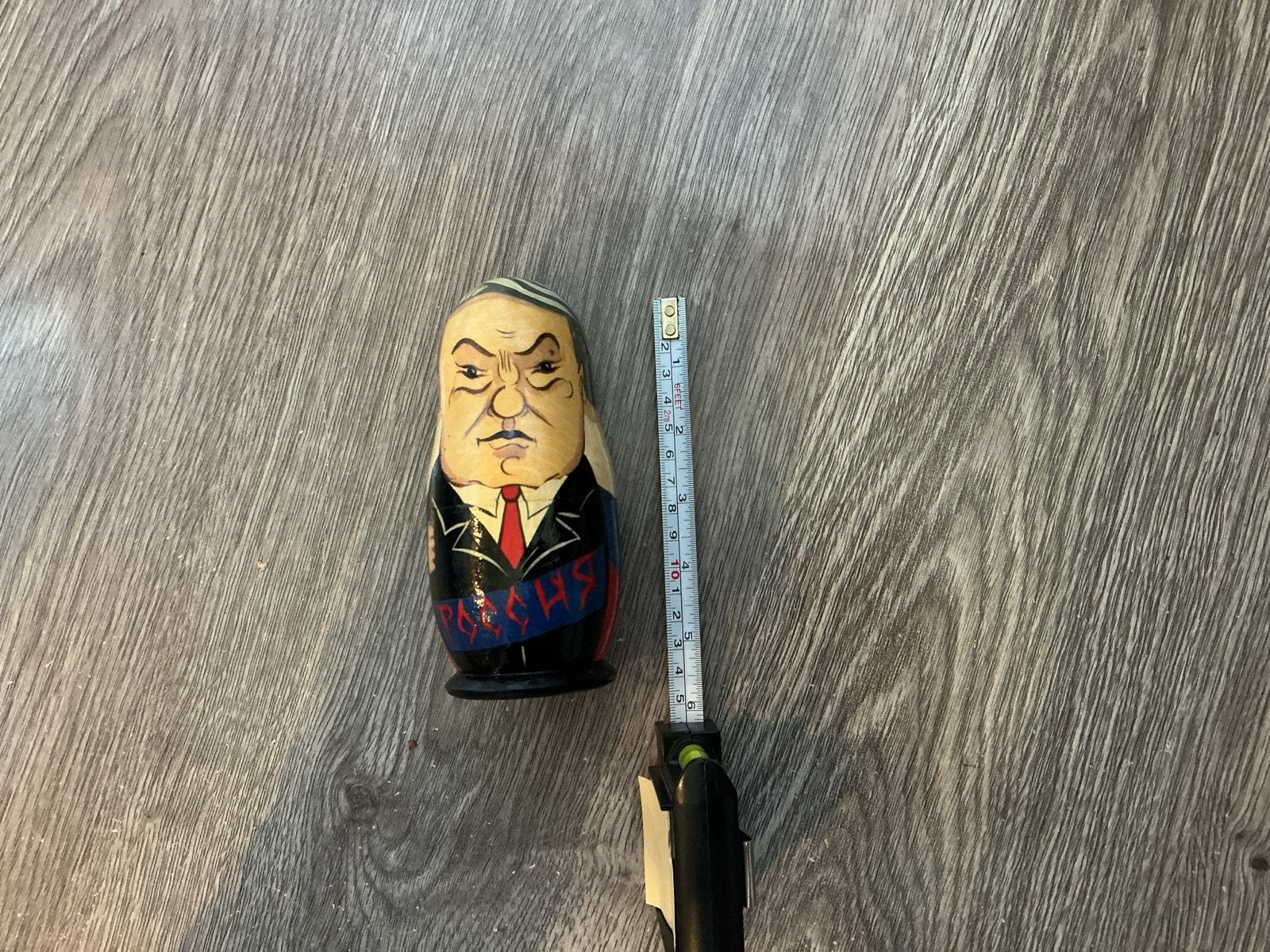 Unieke Matroesjka Poppetje - Politicus Design, Verzenden, Gebruikt