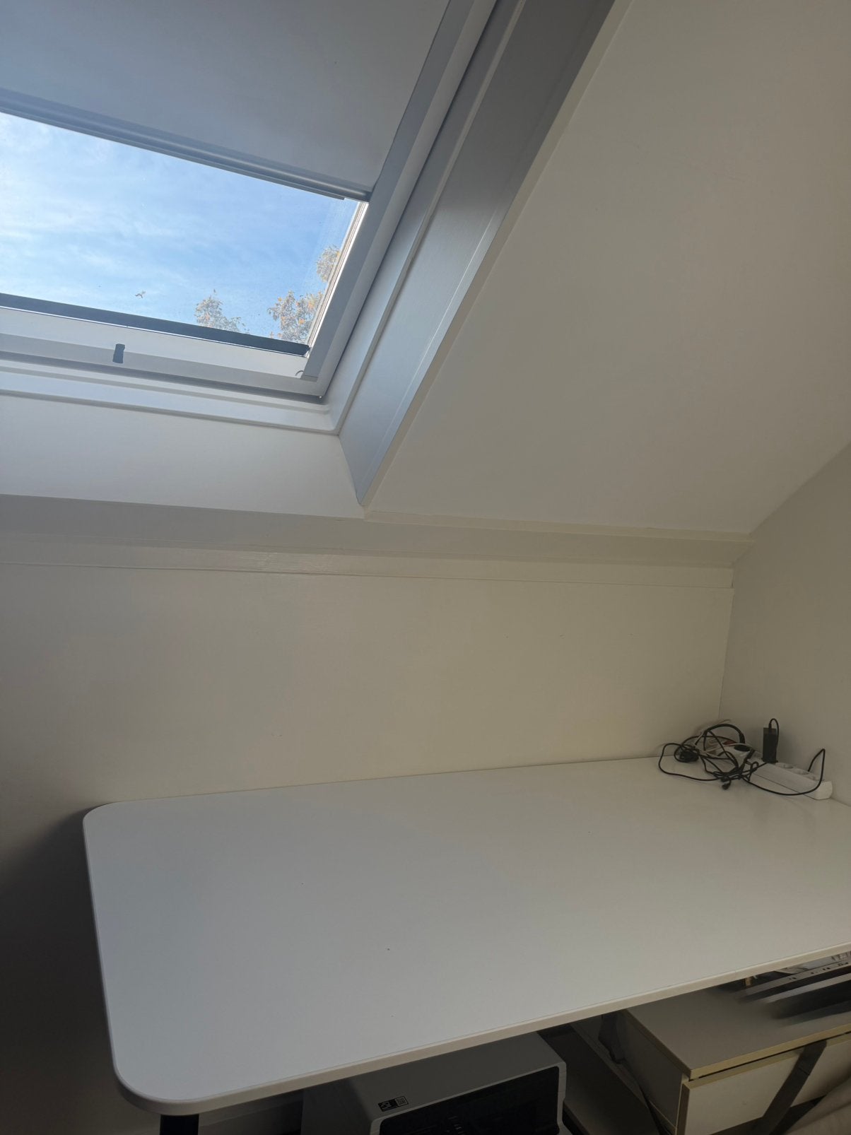 Verstelbaar bureau, Ophalen, Zit-sta bureau, Gebruikt, 180 cm