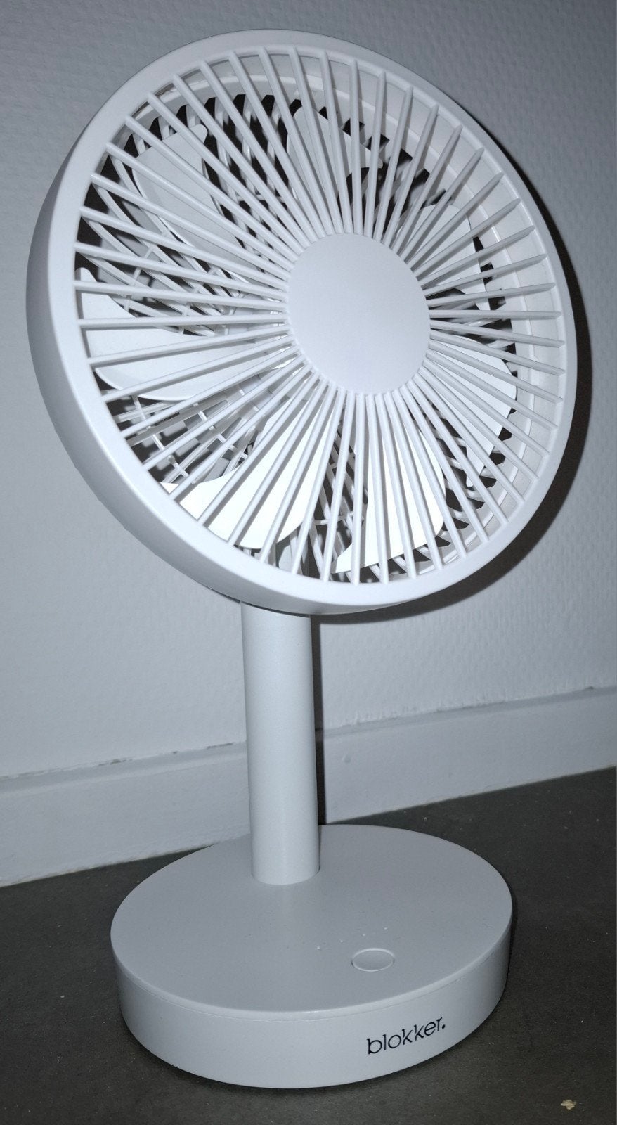Kleine ventilator, oplaadbaar, verschillende standen, Doe-het-zelf en Verbouw, Ventilatie en Afzuiging, Ophalen, Ventilator