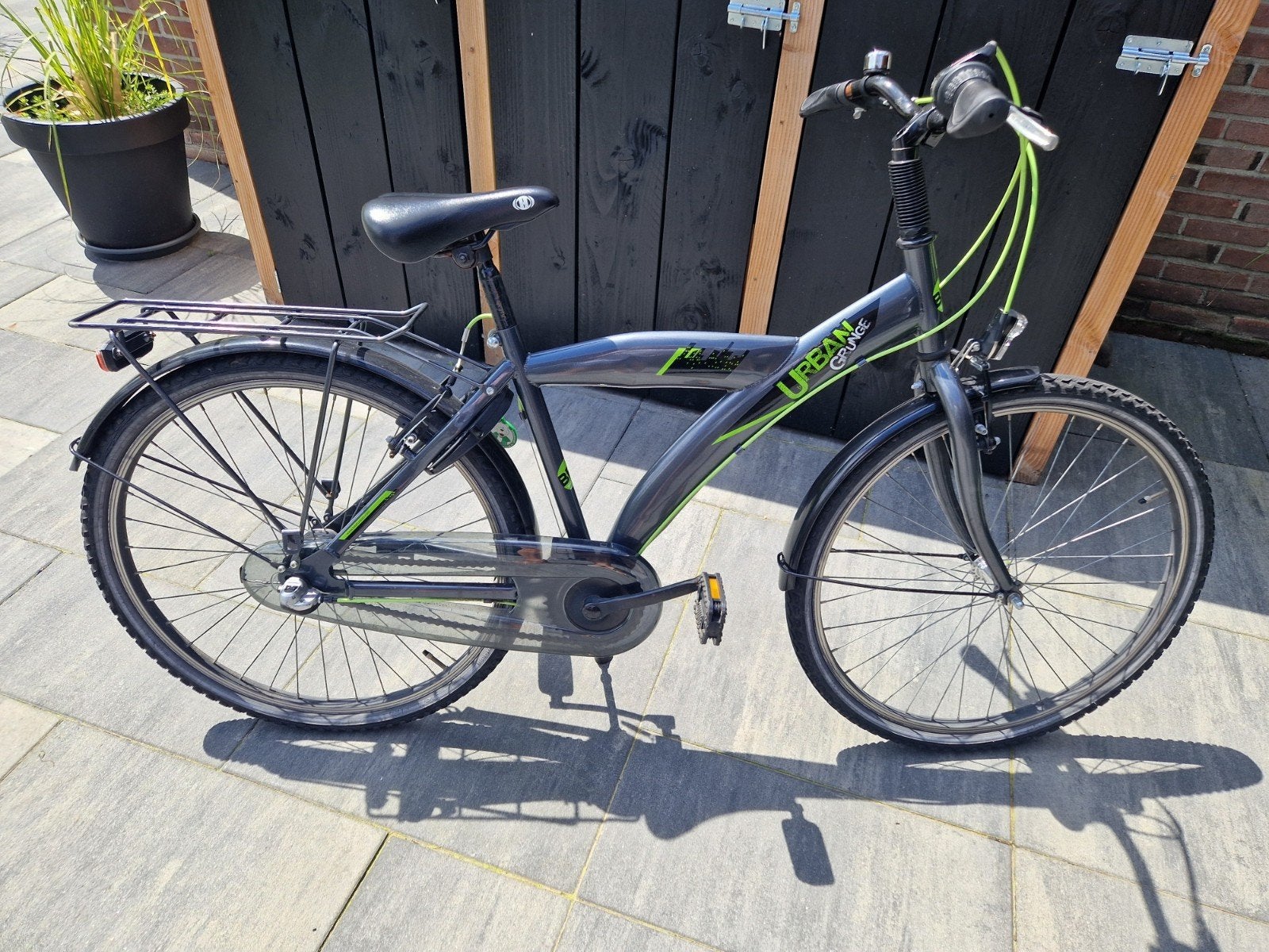 Urban Grunge Fiets - Zwart/Groen, Gebruikt, Velgrem, Versnellingen, 50 tot 53 cm