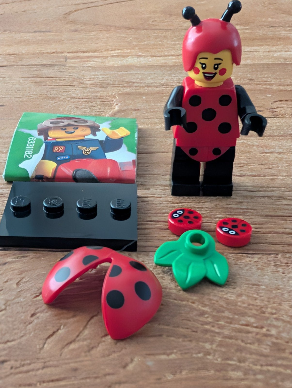 Lego Minifigures serie 21/ lieveheersbeestje, Lego, Nieuw, Ophalen of Verzenden, Minifiguren serie