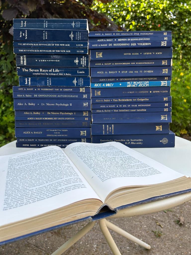 Boeken Alice Bailey, Ophalen, Gelezen, School, Studie en Wetenschap