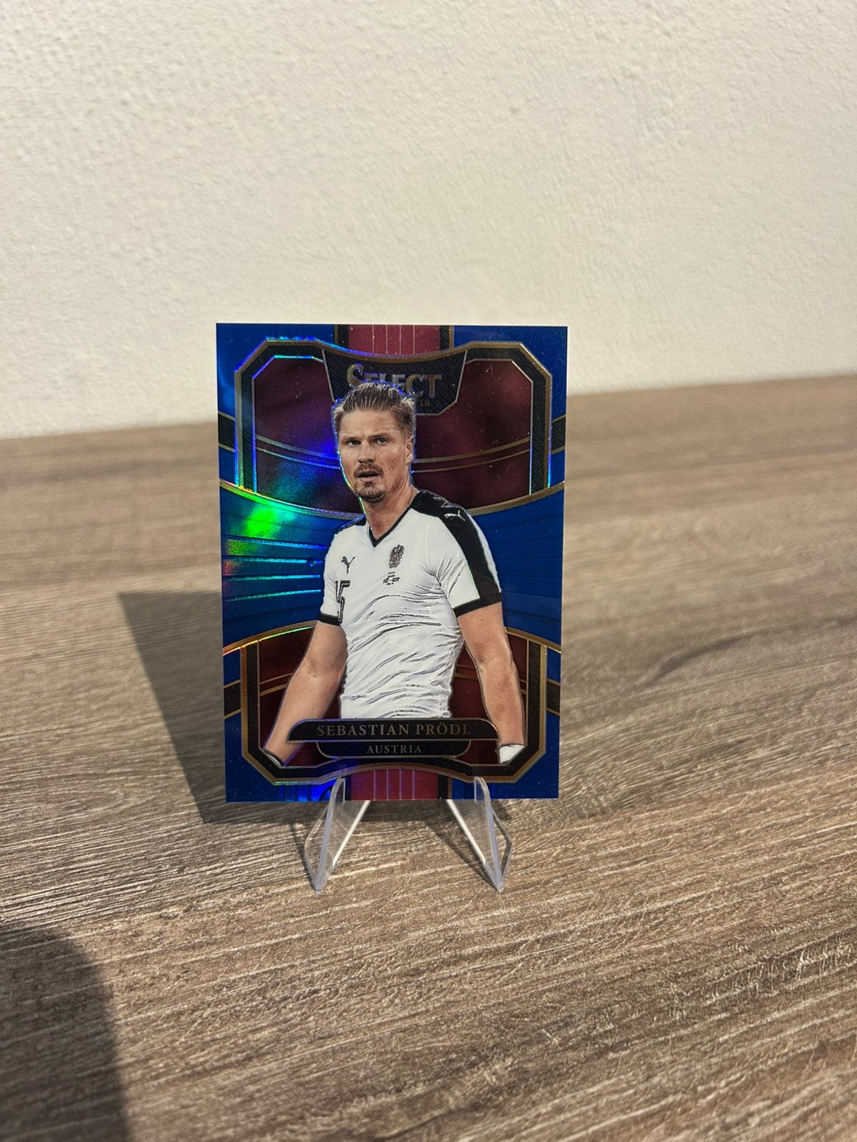 Sebastian Prödl 2017-18 Panini Select Blue /299 5 Oostenrijk, Ophalen of Verzenden, Zo goed als nieuw, Buitenlandse clubs, Poster, Plaatje of Sticker