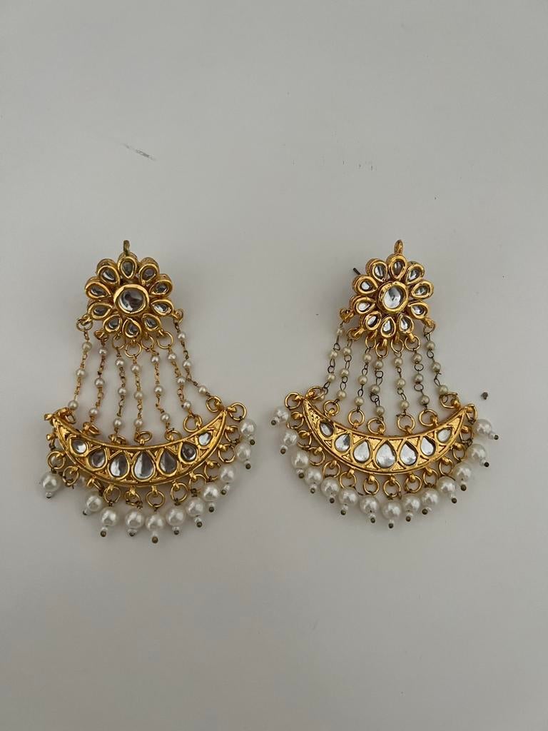 Indian bollywood oorbellen kundan goudkleurig, Ophalen of Verzenden, Zo goed als nieuw, Goud, Overige materialen
