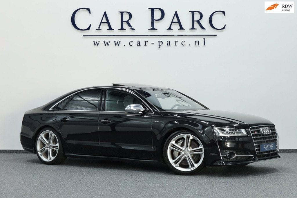 Audi S8 4.0 TFSI quattro KERAMISCH/NACHTZICHT/LUCHTV/SOFTCLO, Automaat, Gebruikt, 8 cilinders, Bedrijf