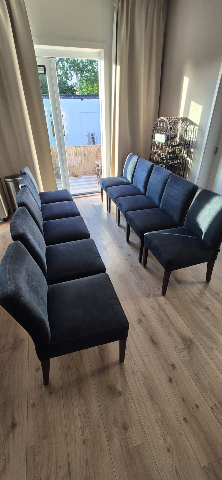 2 donkerblauwe stoelen, Huis en Inrichting, Ophalen, Gebruikt, Blauw, Stof