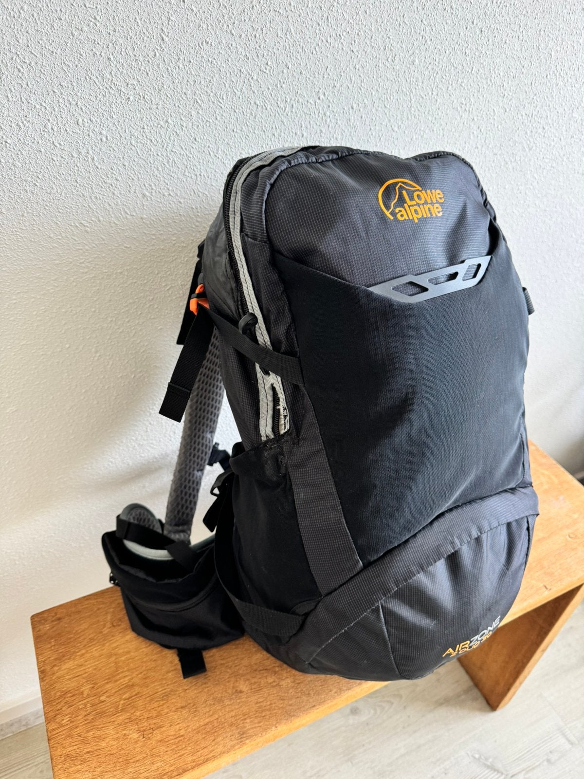 Lowe Alpine AirZone Z Duo 30 rugzak - Zwart - als nieuw*, Sieraden, Tassen en Uiterlijk, Ophalen of Verzenden, Gebruikt, 40 cm of meer