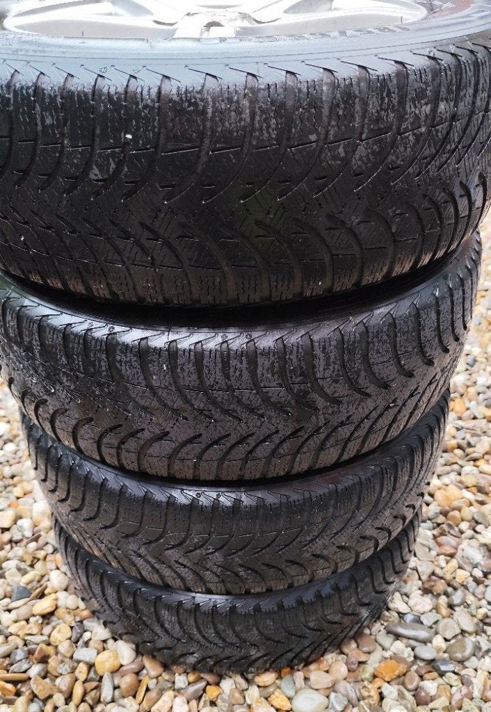 Winterbanden en aop lichtmetalen velgen, Auto-onderdelen, Ophalen, Gebruikt, 16 inch, Banden en Velgen