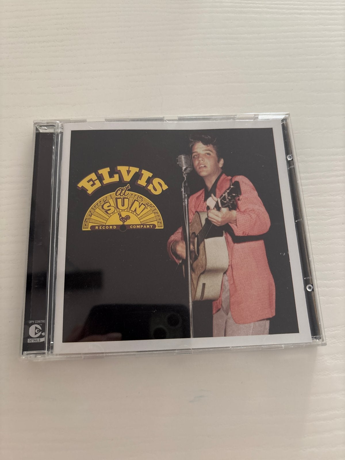 CD Elvis Presley - Elvis at Sun (Rock 'n' Roll), Ophalen of Verzenden, Zo goed als nieuw, Cd of Plaat