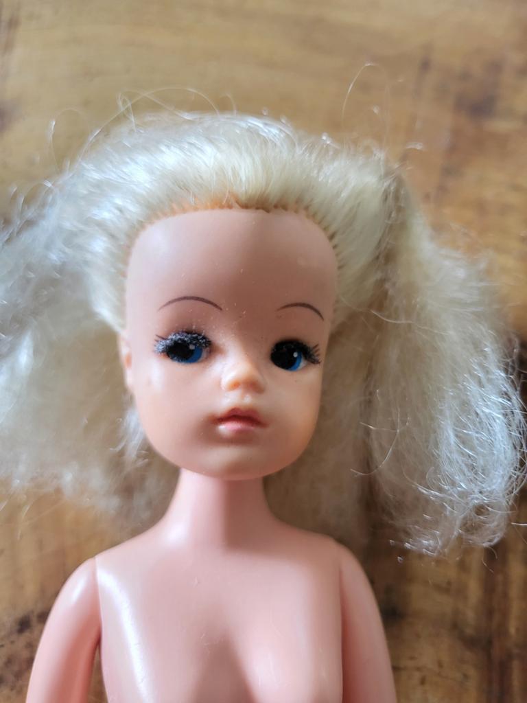 Vintage Barbie-achtige pop met blond haar, Ophalen of Verzenden, Gebruikt, Barbie