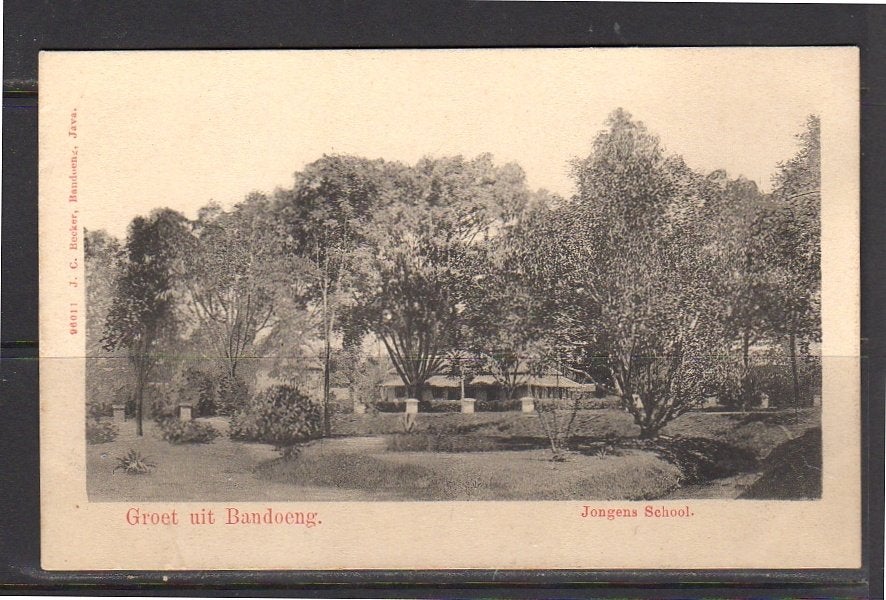 Ned Indië Boys school in Bandung  1900 (12-49), Ophalen of Verzenden, Voor 1920, Buiten Europa
