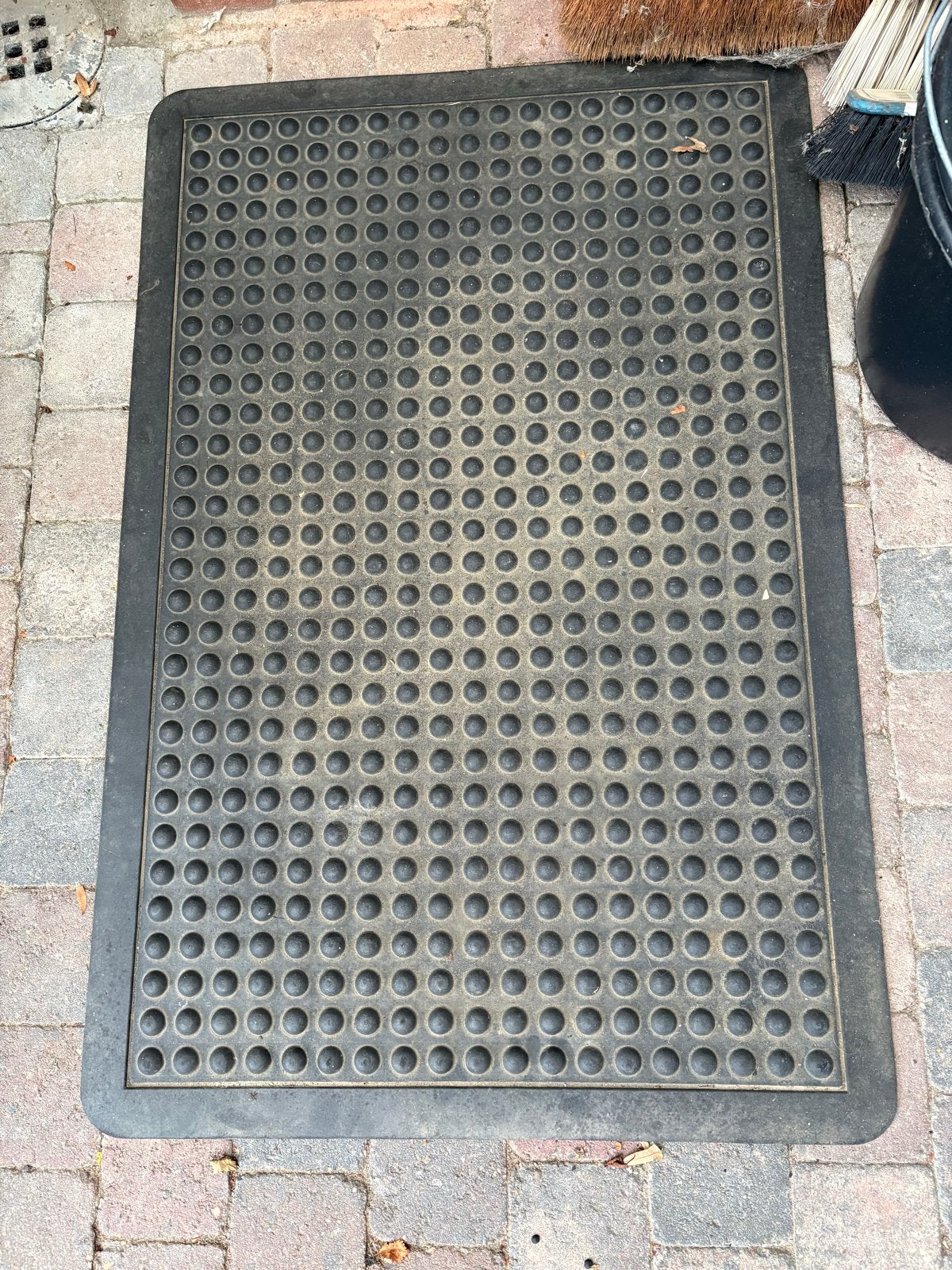 Robuuste rubberen mat voor binnen en buiten, Tuin en Terras, Ophalen, Gebruikt, Rubber, Schoonloopmat