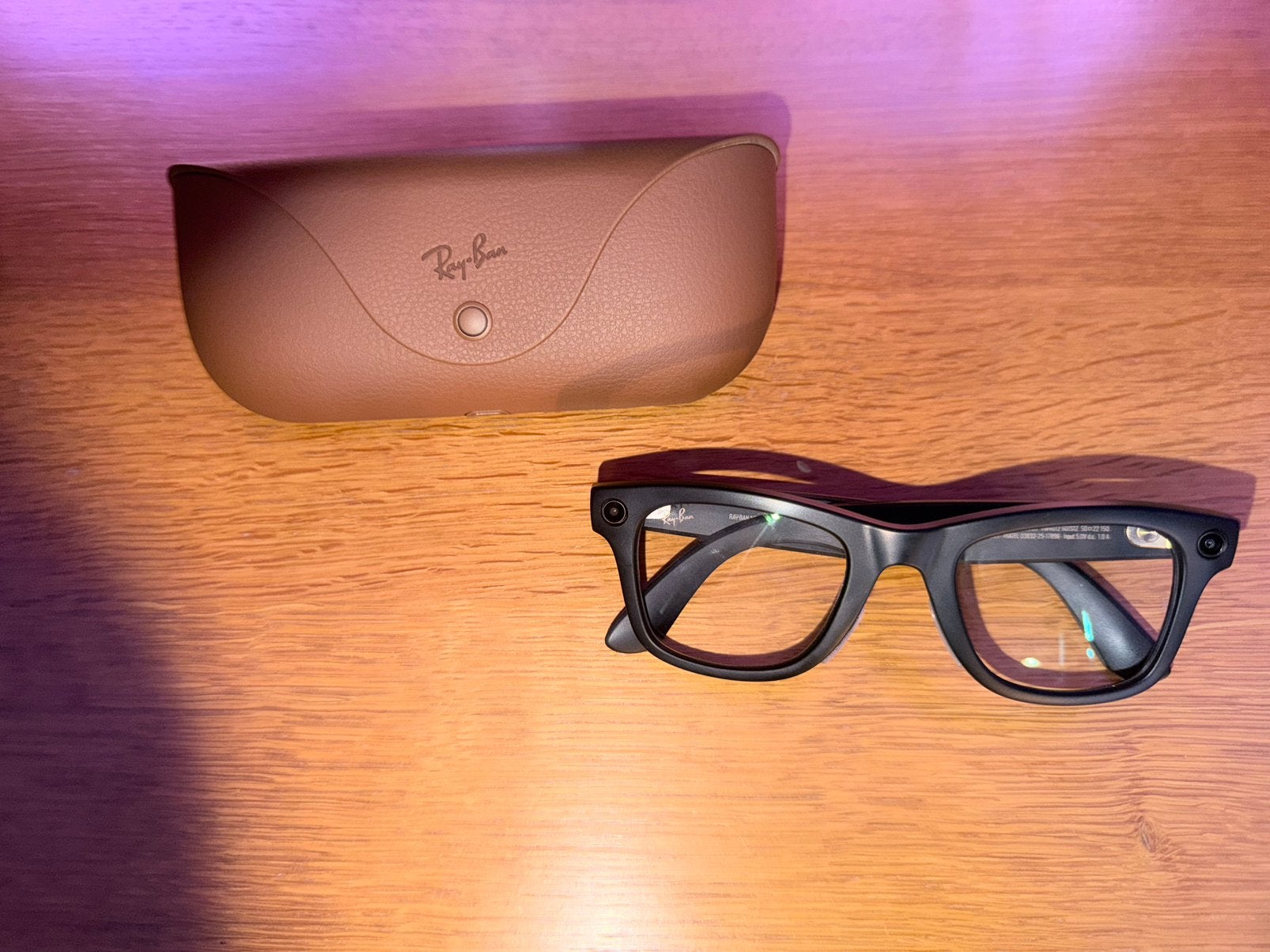 Ray-Ban Meta Wayfarer Gen 2 Transitions ZGAN incl. factuur, Ophalen, Zonnebril, Zwart, Zo goed als nieuw